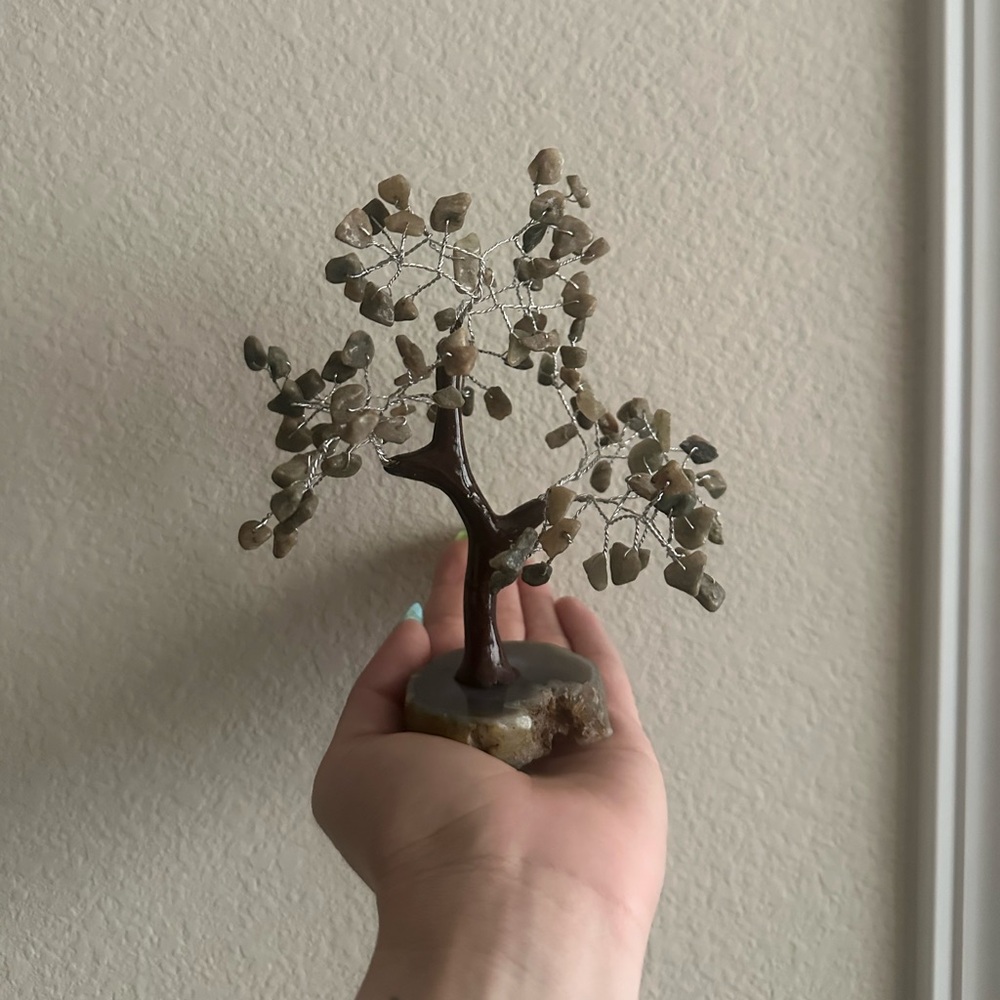 Gemstone Crystal Wire Tree Decor